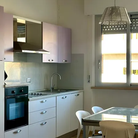 P013 - Porto Recanati, Trilocale Ristrutturato A 50mt Dal Mare *