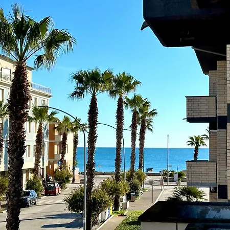 P013 - Porto Recanati, Trilocale Ristrutturato A 50mt Dal Mare Apartamento Porto Recanati